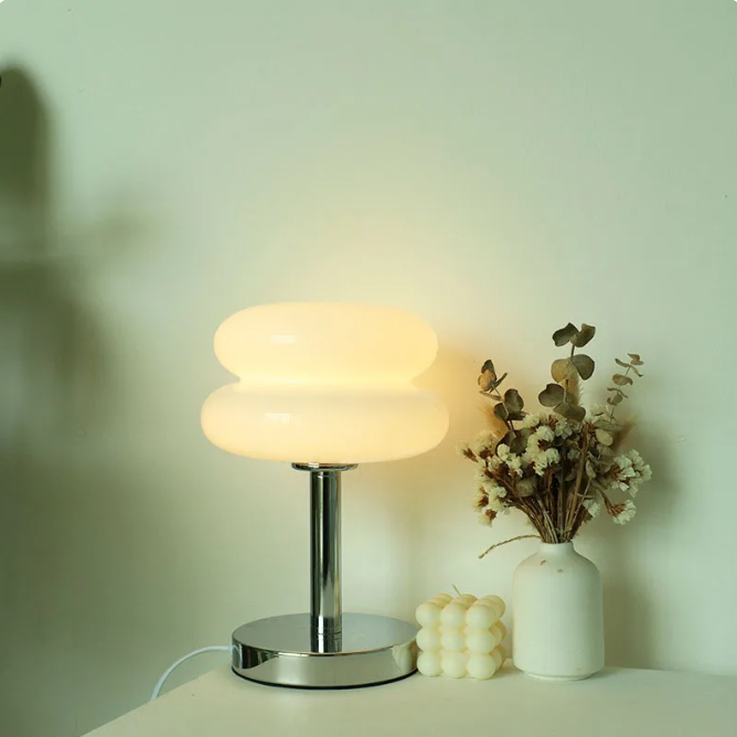 Lampe de table en verre Macaron