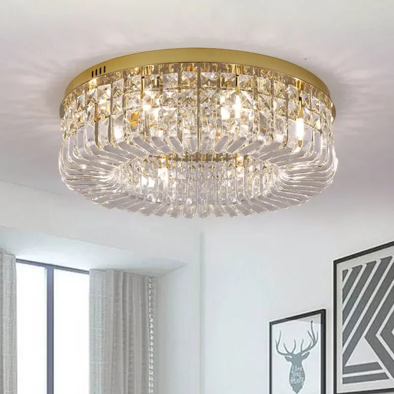 Modern Crystal Ceiling Light: Stylish Gold Pendant Lamp