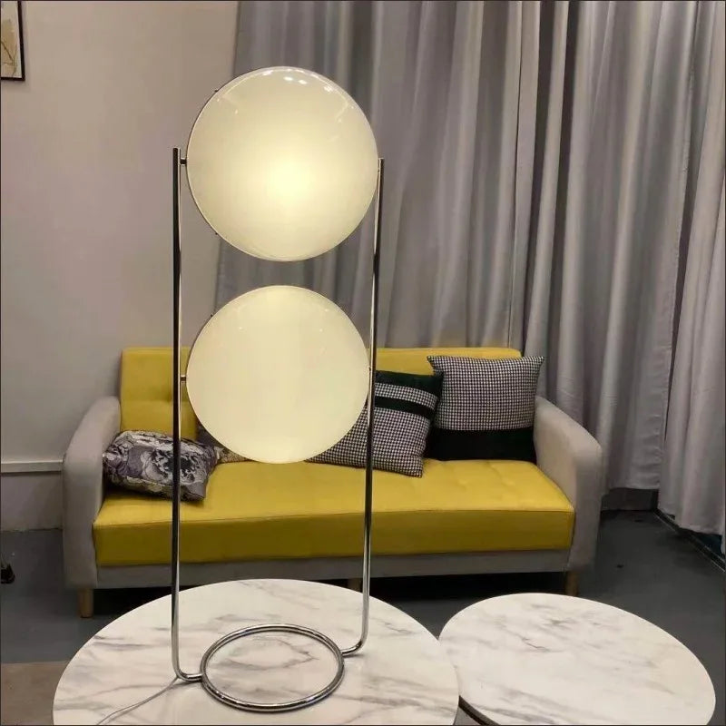 Modern Design LED Ball Floor Lamp